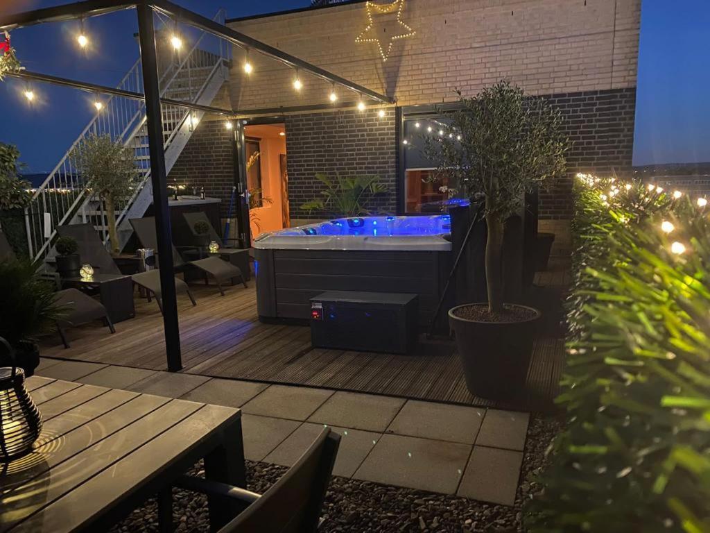 Wellness Dome Penthouse Suite Kerkrade Exterior photo