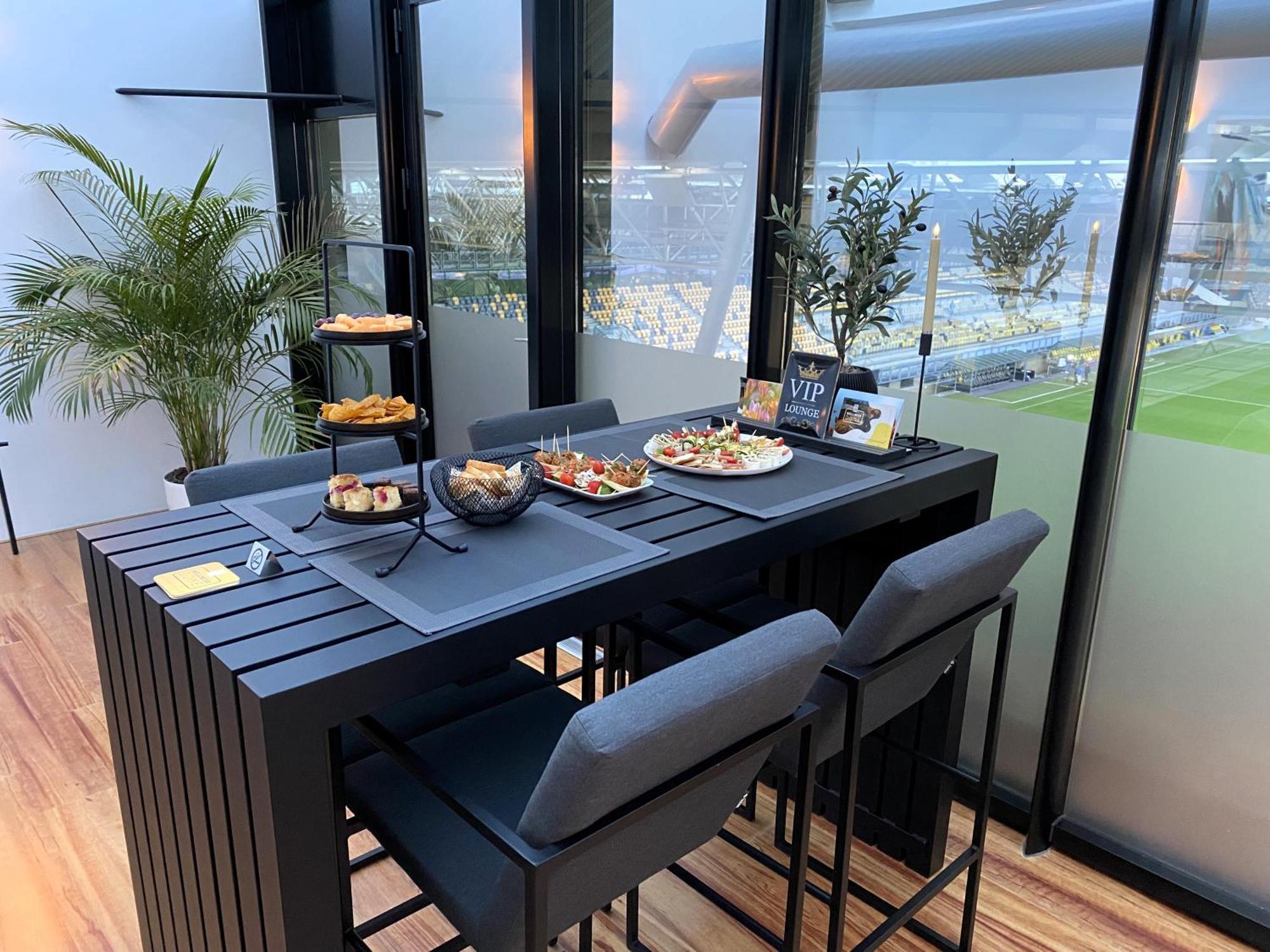 Wellness Dome Penthouse Suite Kerkrade Exterior photo