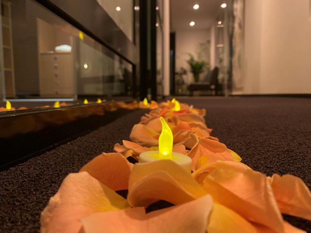 Wellness Dome Penthouse Suite Kerkrade Exterior photo